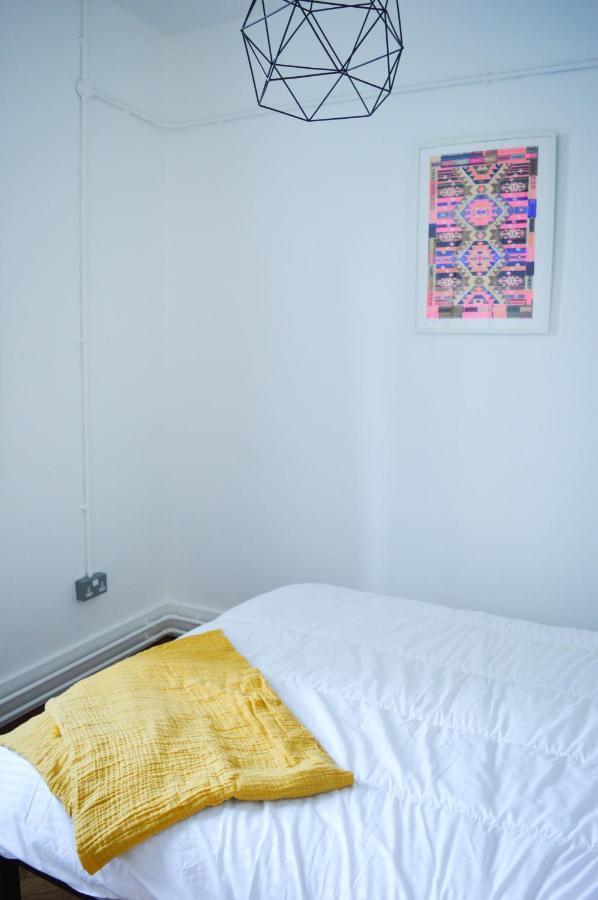The Bristol Wing Hostel Exterior photo